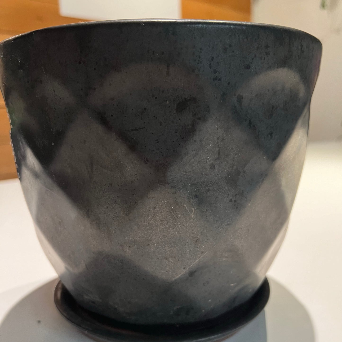 Black Diamond Circle Planters